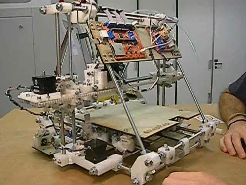 RepRap Mendel 3D Printer